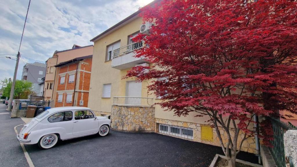 Gretanola In Zagreb, Parking, Self Check-in Apartment *